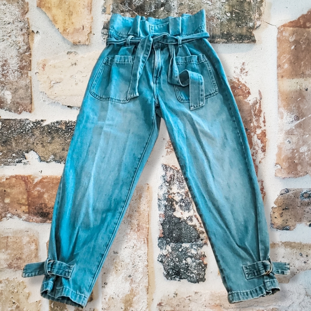 BLANK NYC Paperbag Waist Ankle Cinched Crop High Rise Jeans